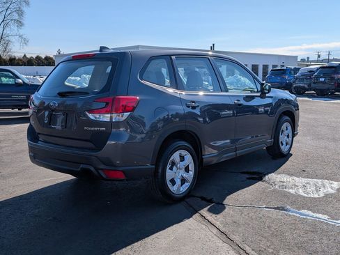 Certified 2023 Subaru Forester image 4