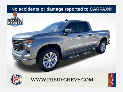 Used 2025 Chevrolet Silverado 1500 Custom