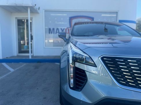 Used 2023 Cadillac XT4 Premium Luxury AWD/4WD image 11