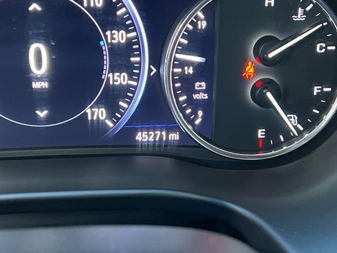 Used 2024 Buick Enclave Premium image 39