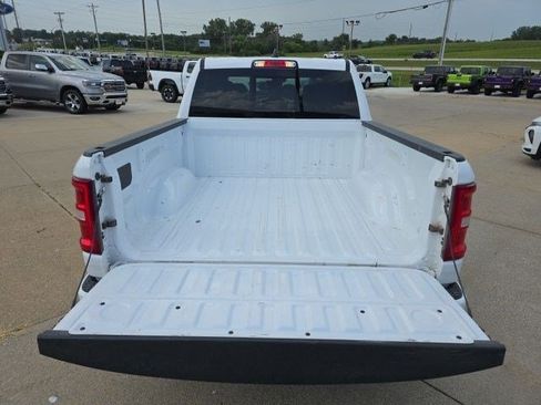 Used 2025 RAM 1500 Laramie w/ Sport Appearance Package AWD/4WD image 10