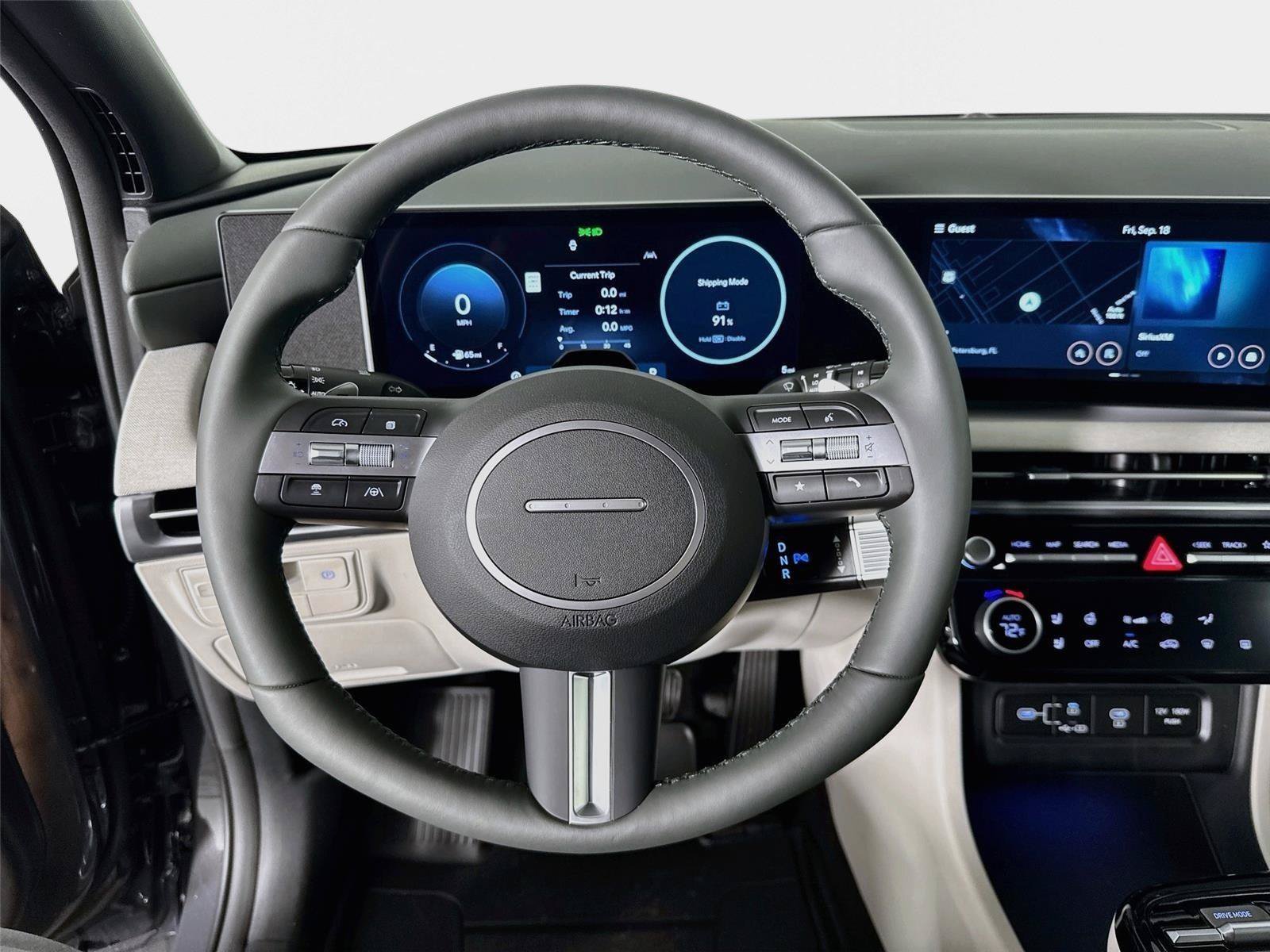 New 2026 Hyundai Tucson Limited FWD image 12
