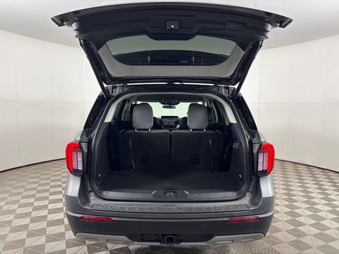 New 2026 Ford Explorer Active w/ Active Comfort Package RWD image 23