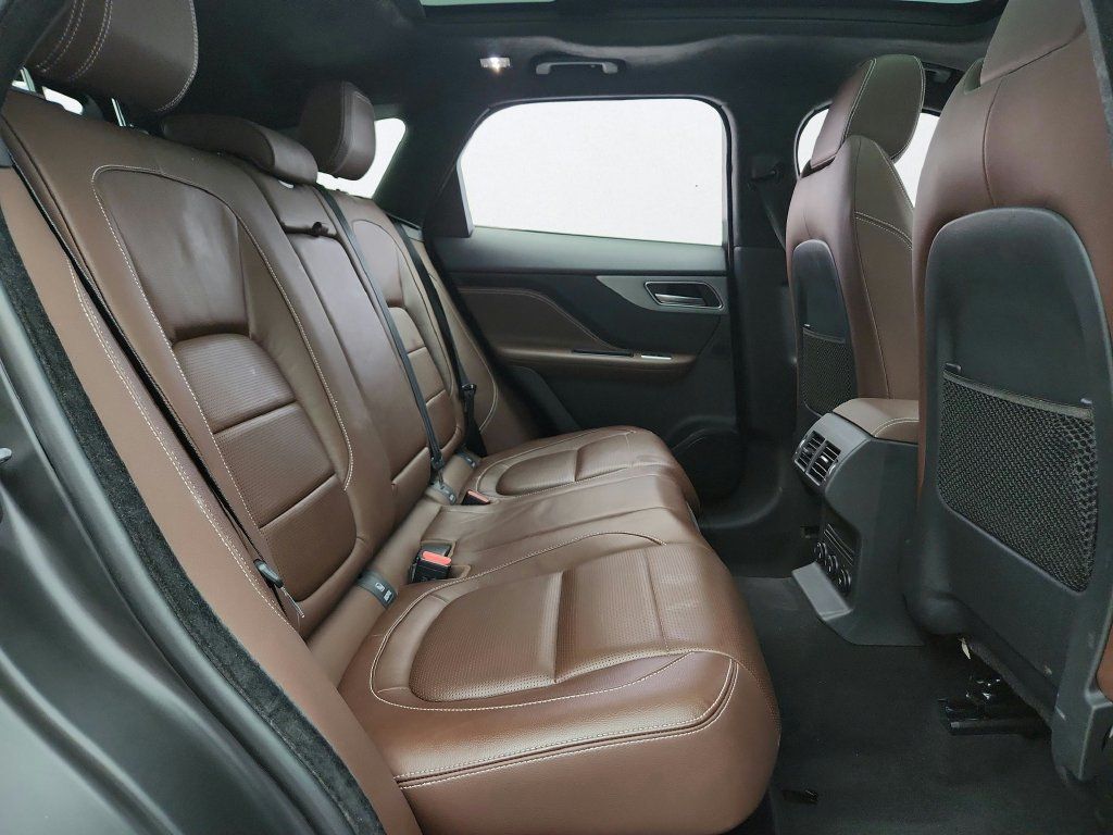 Used 2020 Jaguar F-PACE S AWD/4WD image 31