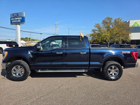 Certified 2022 Ford F150 XLT w/ Equipment Group 302A High image 5