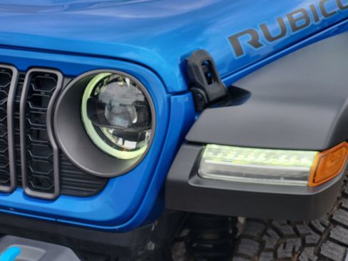 Used 2024 Jeep Wrangler Unlimited Rubicon 4xe AWD/4WD image 7