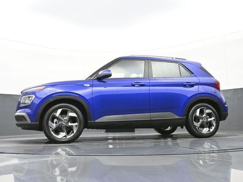 Certified 2024 Hyundai Venue SEL image 46