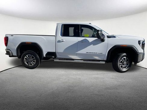 Used 2024 GMC Sierra 2500 SLE w/ SLE Convenience Package image 15