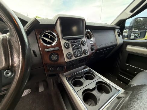 Used 2015 Ford F250 Lariat w/ Chrome Package AWD/4WD image 14