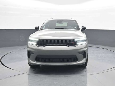 Used 2023 Dodge Durango GT image 3