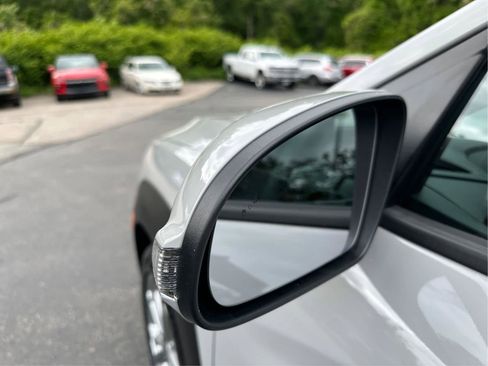 Certified 2022 Hyundai Kona SEL AWD/4WD image 25