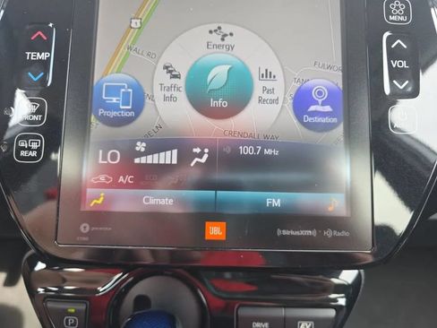 Used 2021 Toyota Prius Limited FWD image 29