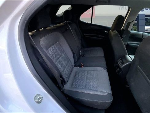 Used 2022 Chevrolet Equinox LT FWD image 22