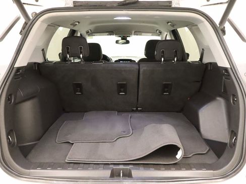 Used 2020 GMC Terrain SLE w/ Driver Convenience Package image 19