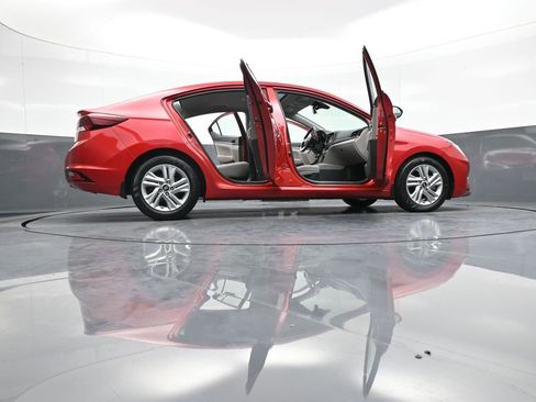 Used 2020 Hyundai Elantra Value Edition image 48