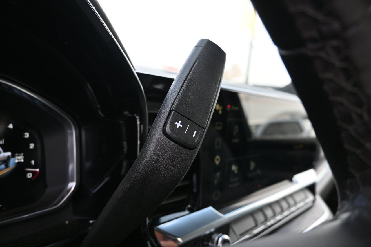 Used 2026 GMC Sierra 2500 SLT AWD/4WD image 14