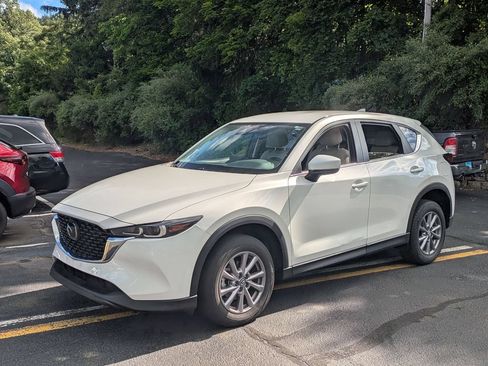 Used 2023 MAZDA CX-5 AWD 2.5 S w/ Select Package image 5