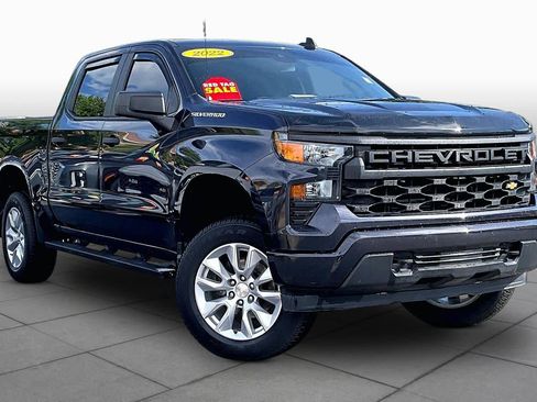 Used 2022 Chevrolet Silverado 1500 Custom AWD/4WD image 3
