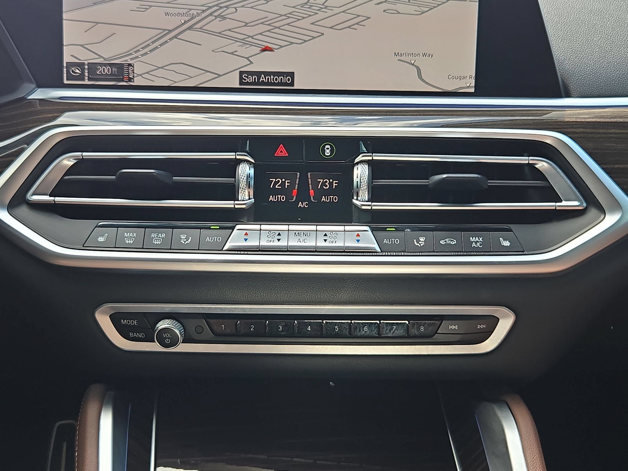 Used 2021 BMW X6 xDrive40i AWD/4WD image 18