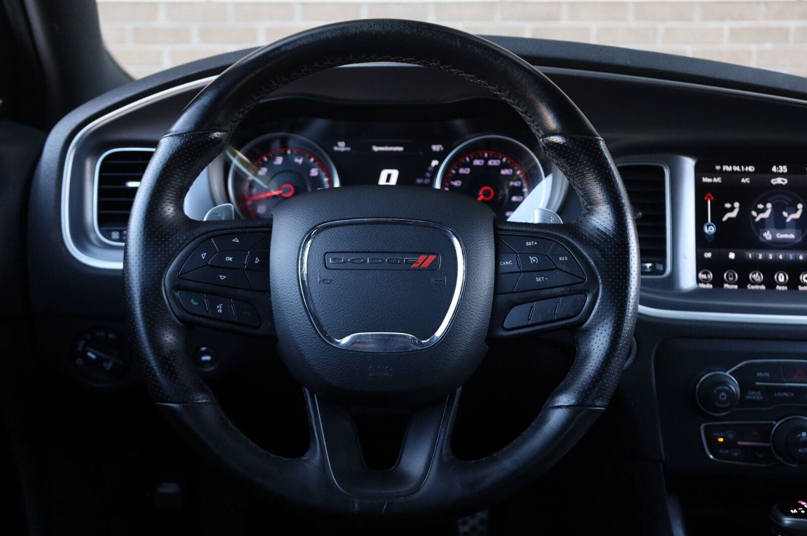 Used 2020 Dodge Charger Scat Pack RWD image 31