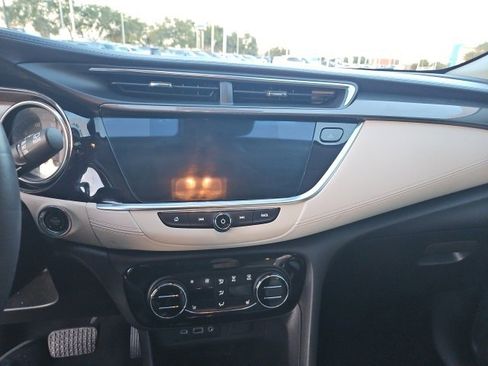 Used 2022 Buick Encore GX Essence w/ Advanced Technology Package image 11