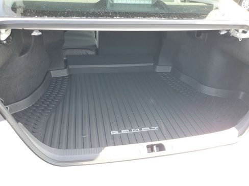 New 2026 Toyota Camry SE FWD image 8