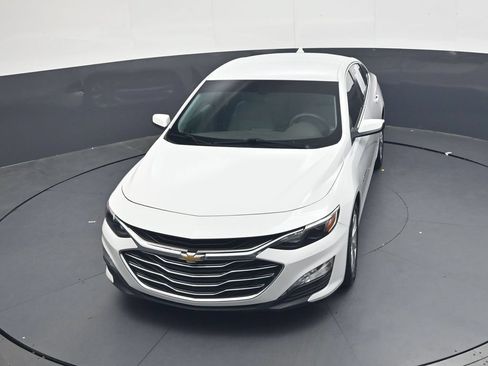 Used 2020 Chevrolet Malibu LT FWD image 22