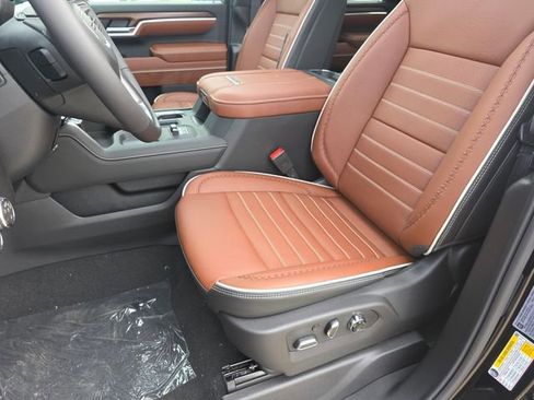 New 2026 GMC Sierra 3500 Denali Ultimate AWD/4WD image 28