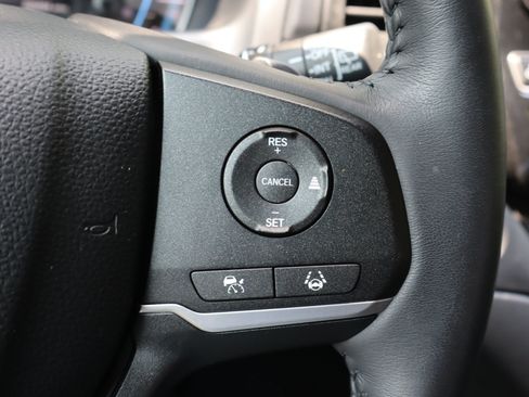 Used 2024 Honda Odyssey EX-L image 23