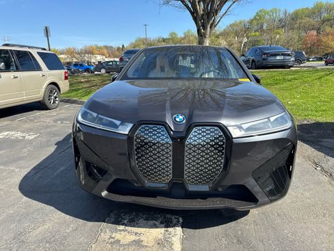 Used 2024 BMW iX xDrive50 w/ Sport Package image 2