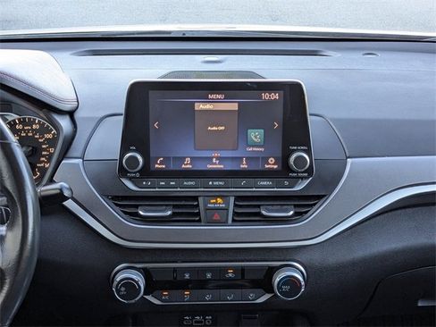 Used 2024 Nissan Altima 2.5 SR image 17