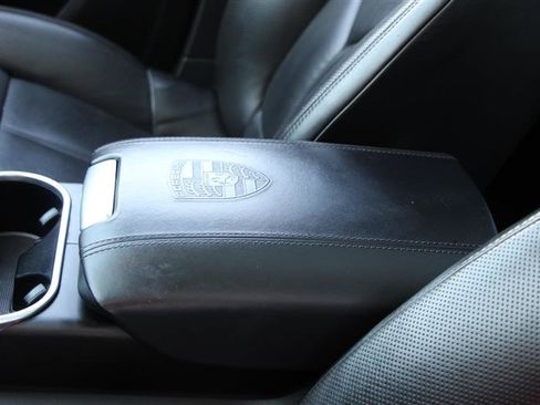 Used 2018 Porsche Cayenne GTS AWD/4WD image 29