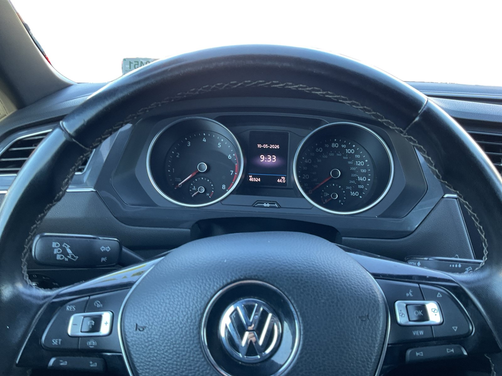 Used 2021 Volkswagen Tiguan S FWD image 12