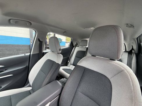 Used 2019 Chevrolet Bolt LT FWD image 10