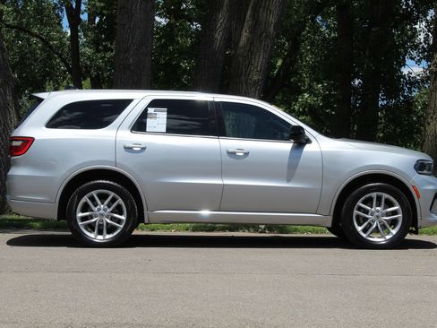 Used 2023 Dodge Durango GT AWD/4WD image 9