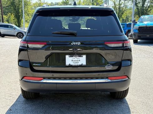 Used 2024 Jeep Grand Cherokee Limited 4xe AWD/4WD image 6