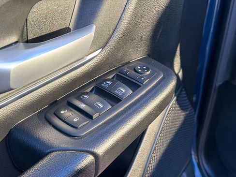 Used 2024 RAM 1500 Big Horn AWD/4WD image 13