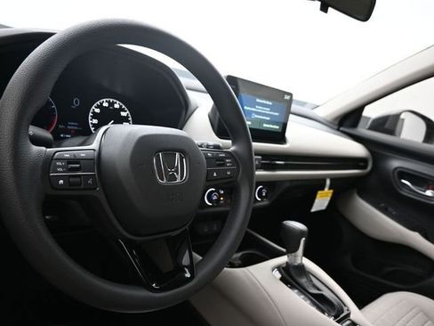 New 2026 Honda HR-V LX image 10