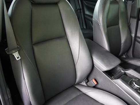 Used 2020 MAZDA MAZDA3 AWD Sedan w/ Preferred Package image 13