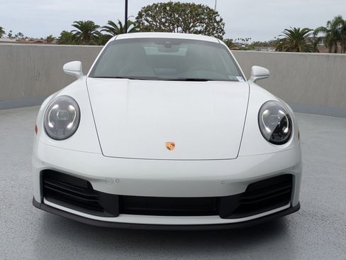 Certified 2025 Porsche 911 Carrera image 6