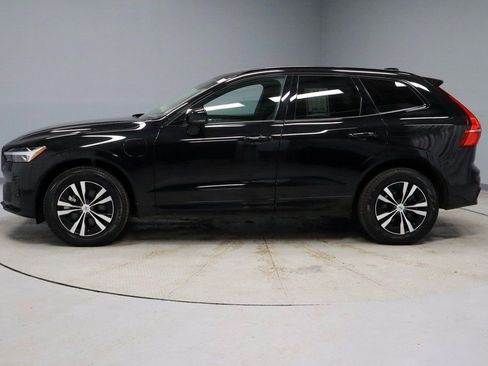 Used 2024 Volvo XC60 T8 Core image 7