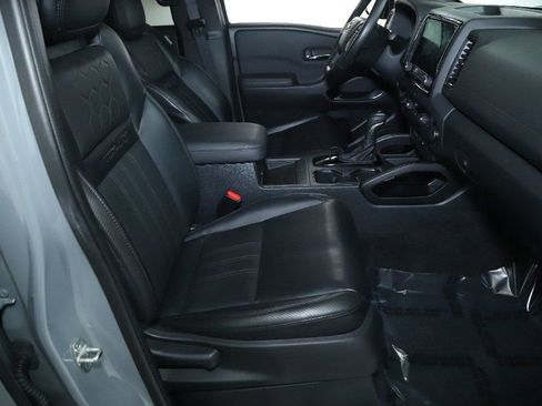 Certified 2022 Nissan Frontier PRO-4X w/ Pro-4X Premium Package image 37