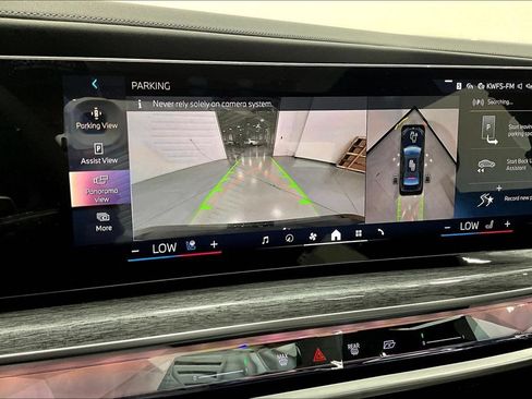 New 2025 BMW 760i xDrive AWD/4WD image 16