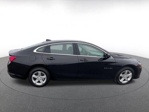 Used 2024 Chevrolet Malibu LT image 16