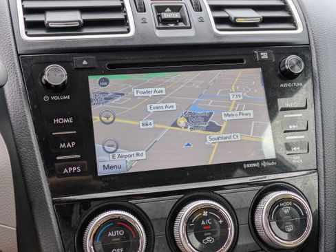 Used 2017 Subaru Forester 2.5i Limited image 32