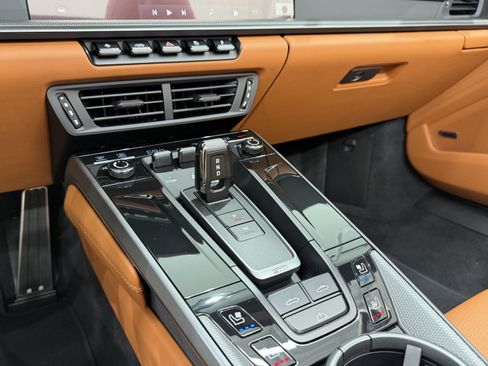 New 2026 Porsche 911 Carrera image 36