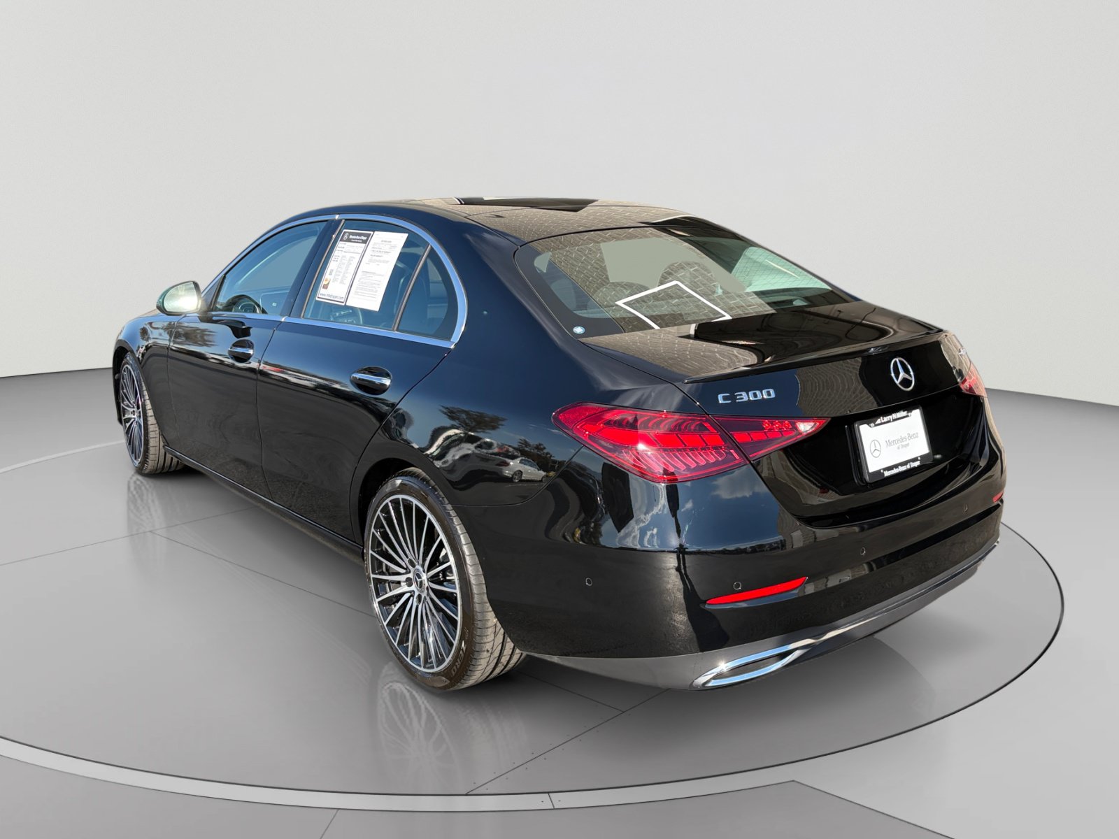 Used 2026 Mercedes-Benz C 300 4MATIC Sedan image 3