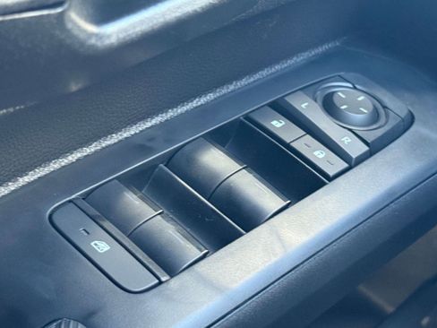 New 2026 Toyota Tacoma SR5 RWD image 28