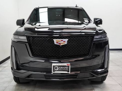Used 2022 Cadillac Escalade Sport AWD/4WD image 6