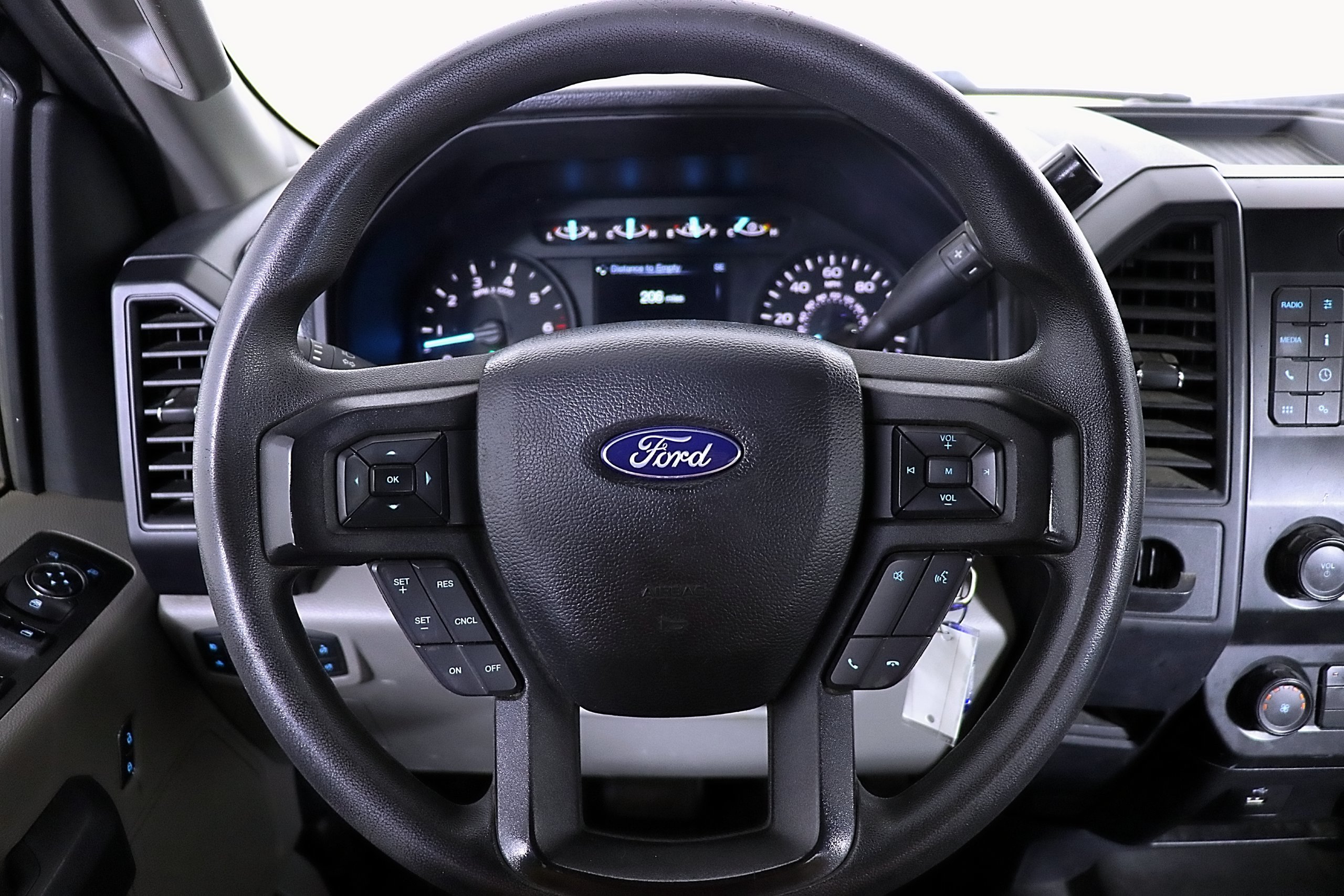 Used 2020 Ford F150 XL w/ Equipment Group 101A Mid RWD image 16
